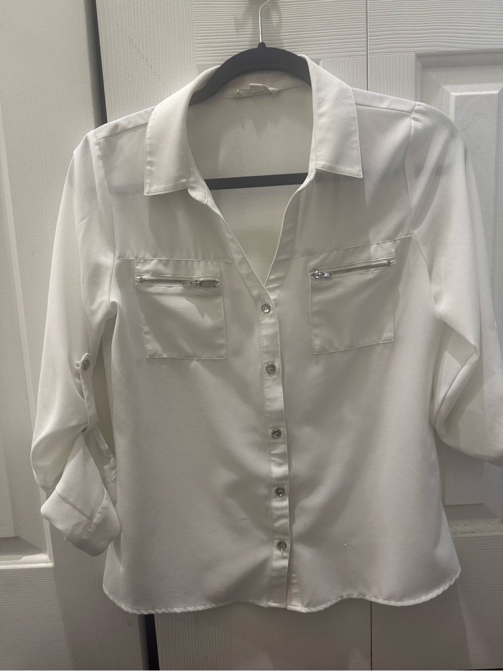 White Bebe blouse size S. Excellent condition